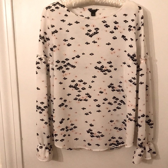 Ann Taylor Tops - Ann Taylor blouse - blue and peach flowers on off white SZ S pet/smoke free home